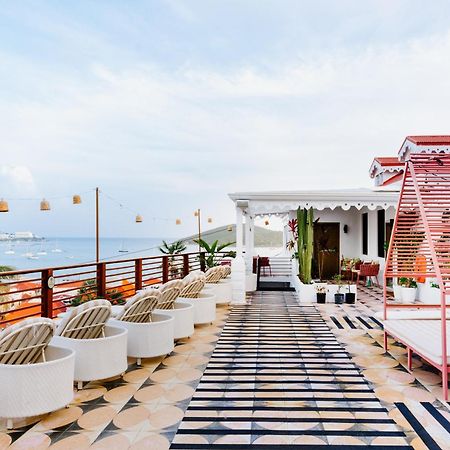 The Pink Palm Hotel - Adults Only Шарлотта-Амалия Экстерьер фото