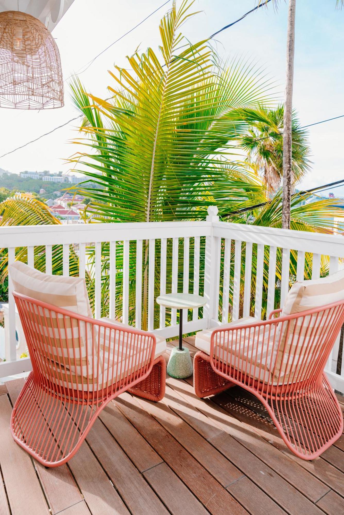 The Pink Palm Hotel - Adults Only Шарлотта-Амалия Экстерьер фото